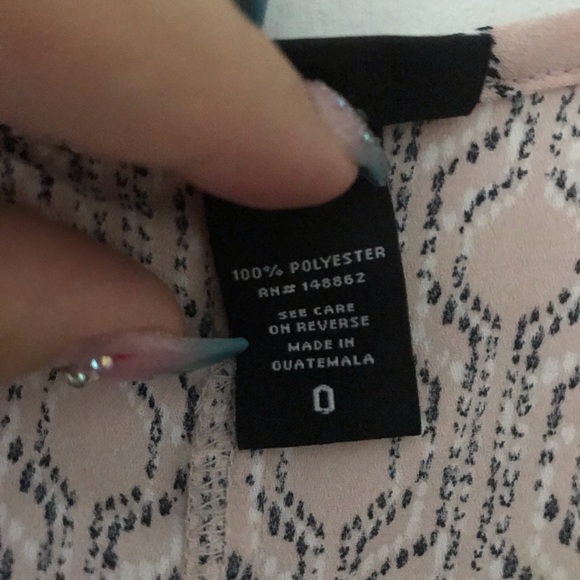 Sizes 00 & 0 torrid Geometric Top - Picture 4 of 6